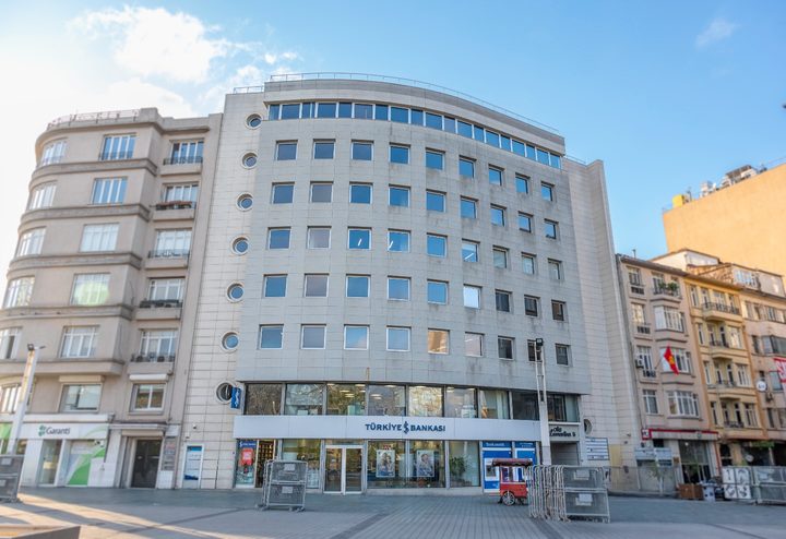 Türkiye İş Bankası, Taksim